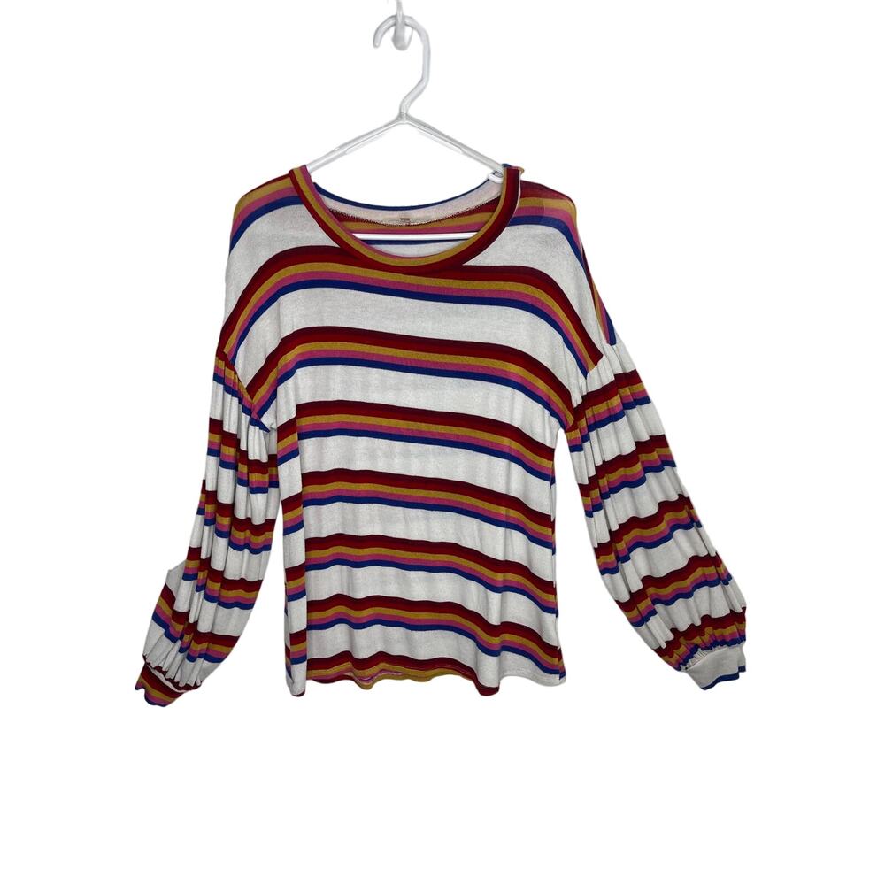 Andree by Unit knit blouse shirt top Medium white red light weight puffy sleeve